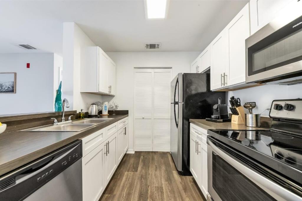 Ferienwohnung Scenic And Vibrant 1Br With Balcony Gym Pool Bradenton Exterior foto