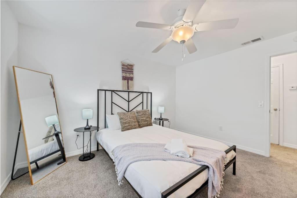 Ferienwohnung Scenic And Vibrant 1Br With Balcony Gym Pool Bradenton Exterior foto